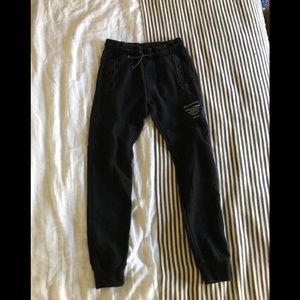 Boys Zara pants black with graphics Size 11-12
